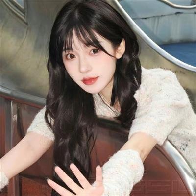 萧瑟雨落迟暮晚